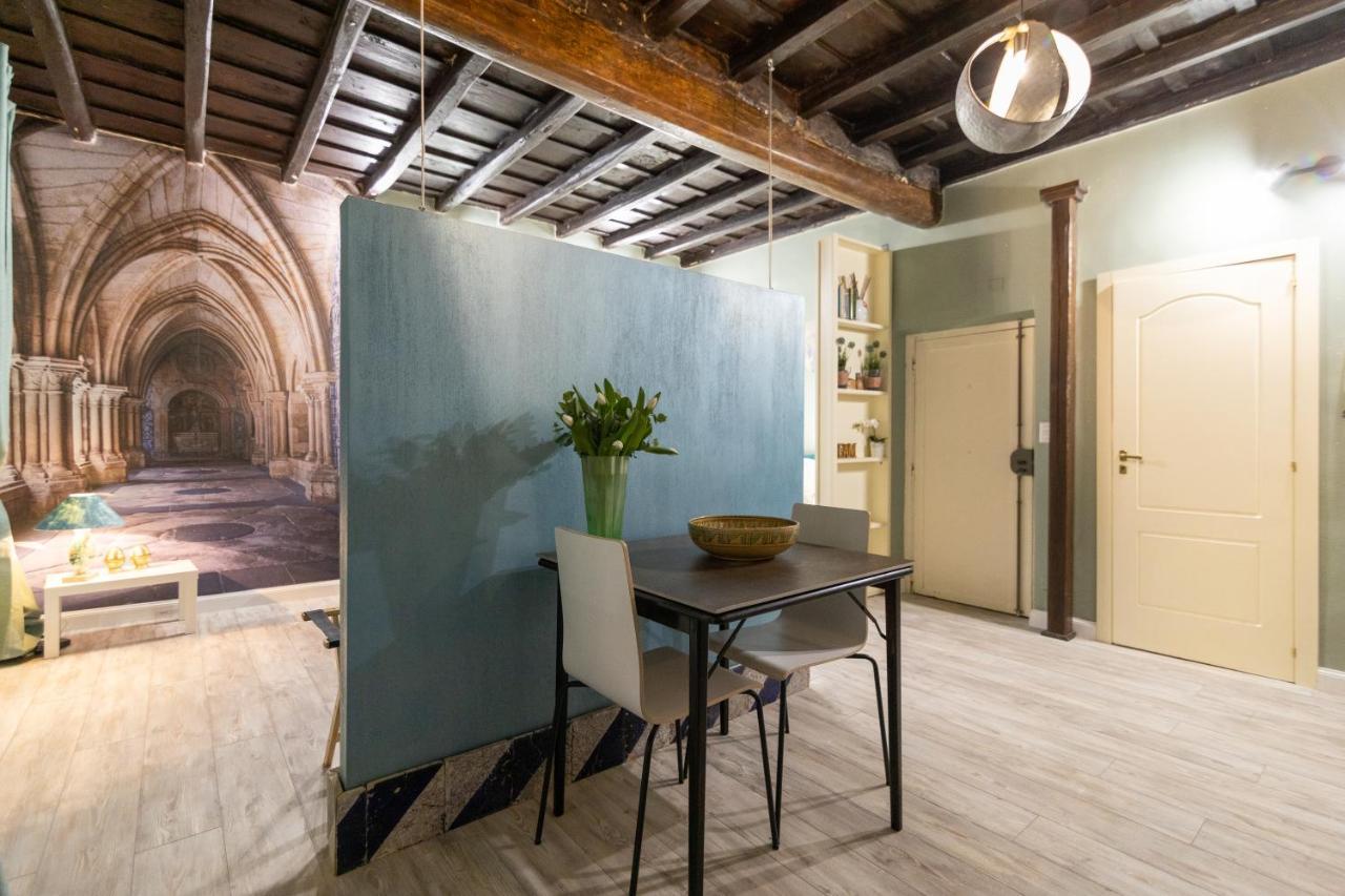 Romeathome Deluxe Suite Campo Dei Fiori Exterior photo