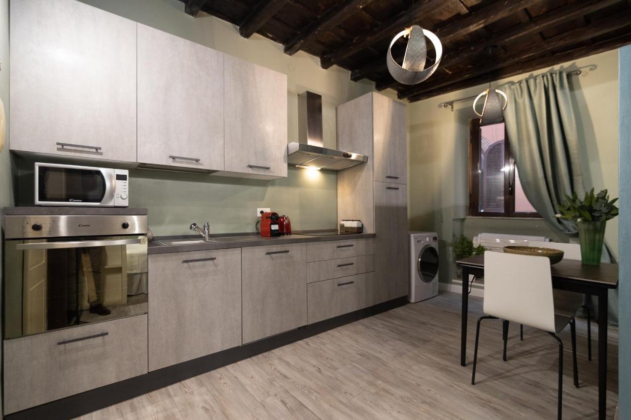 Romeathome Deluxe Suite Campo Dei Fiori Exterior photo