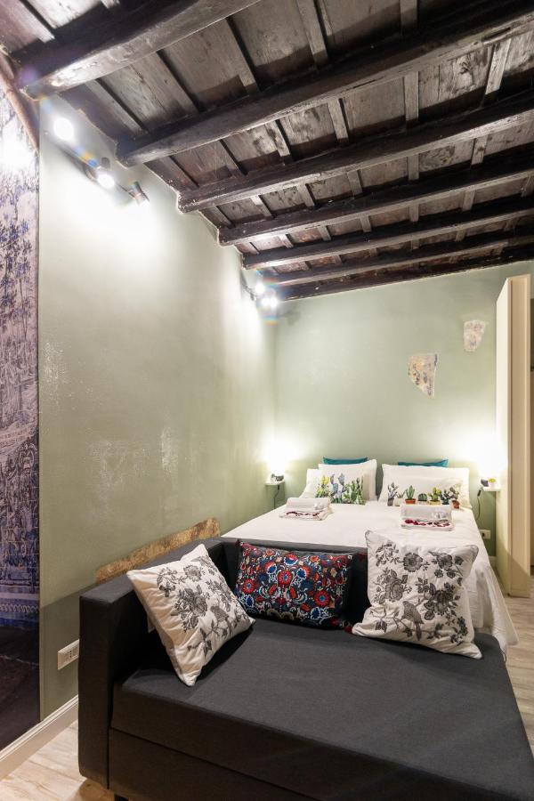 Romeathome Deluxe Suite Campo Dei Fiori Exterior photo